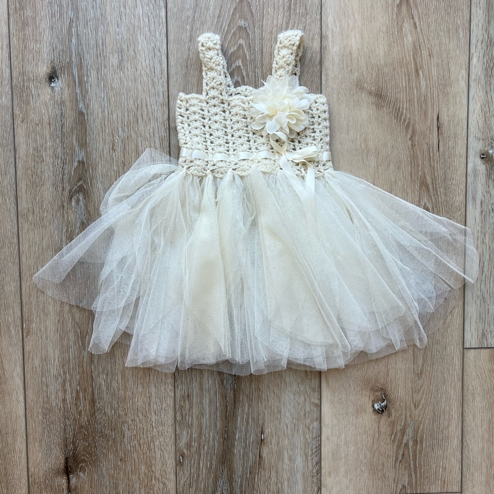 Elly & Emmy ivory dress, size 0-6 month